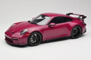 Porsche 911 992 GT3 Ruby Star Neo Red GT Spirit 1:12 GT536 Gyanta