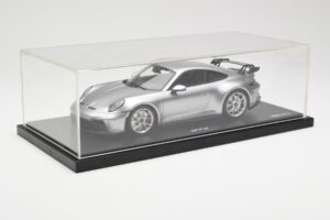 Porsche 911 992 GT3 Ezüst Minichamps 1:18 WAP0211510M004 Gyanta – 6. kép a 7-ből