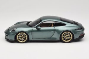 Porsche 911 992 GT3 Touring Package Malachite Green Metallic Norev 1:18 187382 Fém – 4. kép a 8-ből