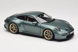 Porsche 911 992 GT3 Touring Package Malachite Green Metallic Norev 1:18 187382 Fém – 6. kép a 8-ből