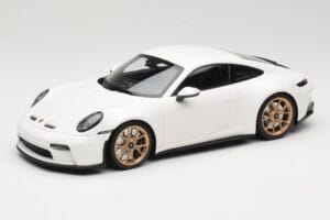 Porsche 911 992 GT3 Touring Fehér Neodyme Wheels Minichamps 1:18 117069022 Fém