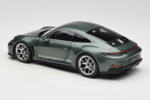 Porsche 911 992 S/T Malachite Green Metallic Norev 1:18 187472 Fém – 7. kép a 8-ből