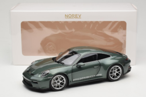 Porsche 911 992 S/T Malachite Green Metallic Norev 1:18 187472 Fém – 8. kép a 8-ből