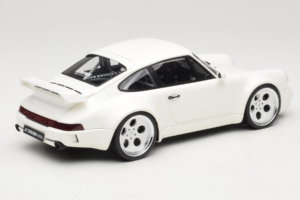 Porsche 911 992 Strosek Giga White GT Spirit 1:18 GT525 Gyanta – 2. kép a 6-ből