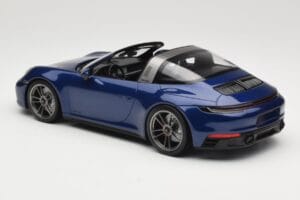 Porsche 911 992 Targa 4 GTS Blue Metallic Minichamps 1:18 155061060 Fém – 5. kép a 6-ből