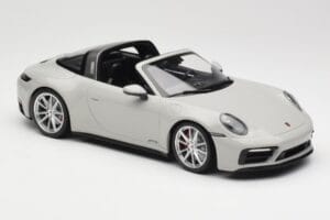 Porsche 911 992 Targa 4 GTS Szürke Minichamps 1:18 155061064 Fém – 4. kép a 6-ből
