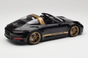 Porsche 911 992 Targa Porsche Design Fekete & Arany Concept Minichamps 1:18 PORSCHE001 Fém – 2. kép a 6-ből