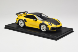 Porsche 911 992 TechArt GTstreet R Sárga Fehér Felnikkel TechArt 1:18 REMC015 Gyanta – 3. kép a 6-ből