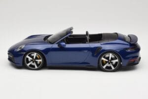 Porsche 911 992 Turbo S Kabrió Blue Metallic Minichamps 1:18 155069081 Fém – 3. kép a 6-ből