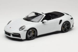 Porsche 911 992 Turbo S Kabrió White Metallic Minichamps 1:18 155069080 Fém