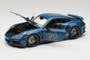 Porsche 911 992 Turbo S Coupe Sport Design Kék Minichamps 1:18 113069073 Fém – 2. kép a 8-ből