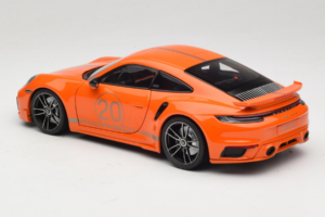Porsche 911 992 Turbo S Coupe Sport Design Narancssárga Minichamps 1:18 113069074 Fém – 7. kép a 8-ből