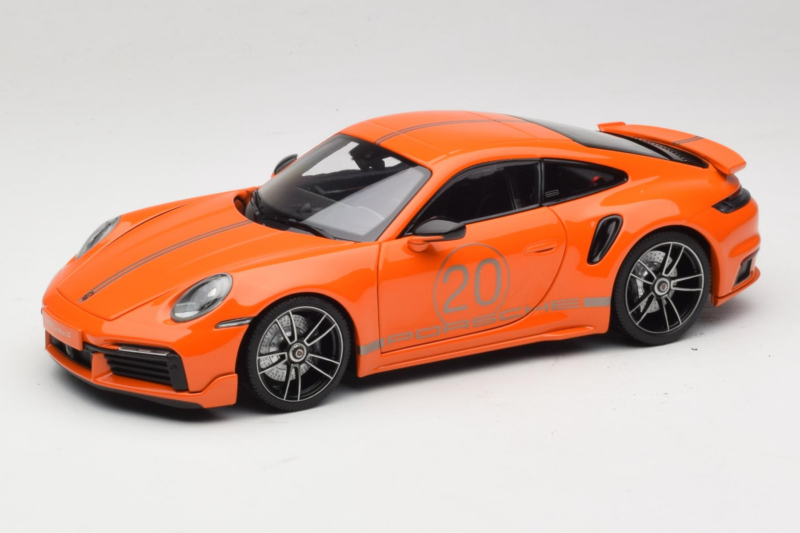 Porsche 911 992 Turbo S Coupe Sport Design Narancssárga Minichamps 1:18 113069074 Fém