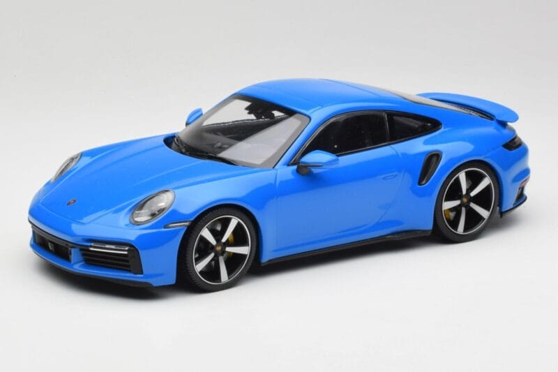 Porsche 911 992 Turbo S Gentian Kék Minichamps 1:18 155069074 Fém