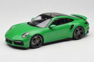 Porsche 911 992 Turbo S Zöld Minichamps 1:18 153069077 Fém