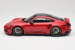 Porsche 911 992 Turbo S Piros Minichamps 1:18 155069070 Fém – 3. kép a 6-ből