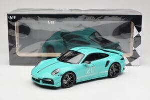 Porsche 911 992 Turbo S Sport Design Package Racing Green Minichamps 1:18 155069175 Fém – 6. kép a 6-ből