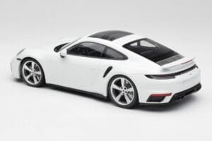 Porsche 911 992 Turbo S Fehér Concept Minichamps 1:18 WAP0211620CNP Fém – 5. kép a 6-ből