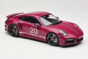 Porsche 911 992 Turbo S Sport Design Package Piros Minichamps 1:18 155069172 Fém – 4. kép a 6-ből