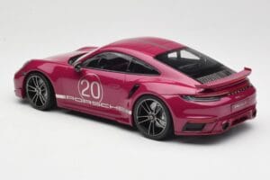 Porsche 911 992 Turbo S Sport Design Package Piros Minichamps 1:18 155069172 Fém – 5. kép a 6-ből