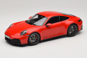 Porsche 911 992.2 Carrera 4 GTS Guards Red Norev 1:18 187171 Fém