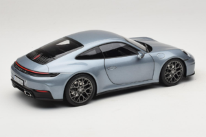 Porsche 911 992.2 Carrera Polar Silver Metallic Norev 1:18 187170 Fém – 3. kép a 8-ből