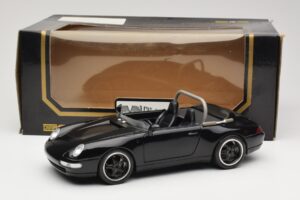 Porsche 911 993 Carrera Kabrió Fekete Bburago 1:18 3090-M1 Fém – 8. kép a 8-ből