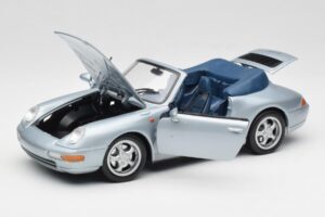 Porsche 911 993 Carrera Kabrió Ezüst Maisto 1:18 100299-M1 Fém – 2. kép a 8-ből