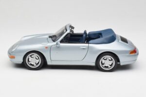 Porsche 911 993 Carrera Kabrió Ezüst Maisto 1:18 100299-M1 Fém – 4. kép a 8-ből