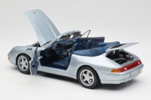 Porsche 911 993 Carrera Kabrió Ezüst Maisto 1:18 100299-M1 Fém – 5. kép a 8-ből