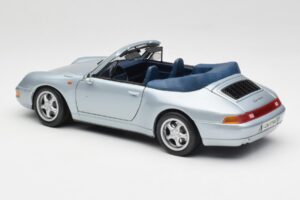 Porsche 911 993 Carrera Kabrió Ezüst Maisto 1:18 100299-M1 Fém – 7. kép a 8-ből
