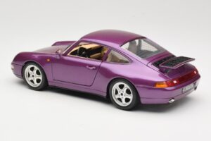 Porsche 911 993 Carrera Lila Bburago 1:18 3060-M2 Fém – 7. kép a 8-ből