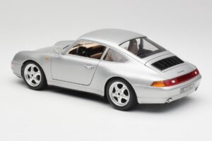 Porsche 911 993 Carrera Ezüst Bburago 1:18 3050-M1 Fém – 4. kép a 8-ből
