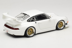 Porsche 911 993 GT2 Evo Fehér GT Spirit 1:18 GT532 Gyanta – 2. kép a 6-ből