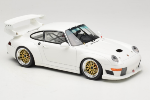 Porsche 911 993 GT2 Evo Fehér GT Spirit 1:18 GT532 Gyanta – 4. kép a 6-ből
