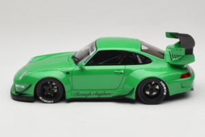 Porsche 911 993 RWB Zöld GT Spirit 1:18 GT074 Gyanta – 3. kép a 6-ből