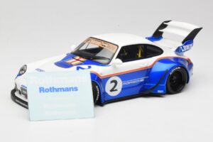 Porsche 911 993 RWB X Liberty Walk Fehér Kékkel GT Spirit 1:18 GT530 Gyanta – 6. kép a 8-ből