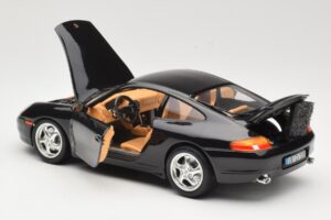 Porsche 911 996 Carrera Fekete Bburago 1:18 3385-M2 Fém – 5. kép a 8-ből
