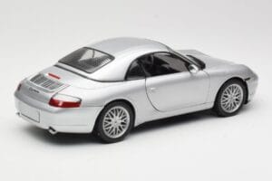 Porsche 911 996 Carrera Kabriolet Ezüst Hot Wheels 1:18 213595 Fém – 3. kép a 8-ből