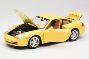 Porsche 911 996 Carrera Sárga Bburago 1:18 30085-M1 Fém – 2. kép a 8-ből