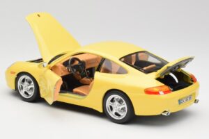 Porsche 911 996 Carrera Sárga Bburago 1:18 30085-M1 Fém – 5. kép a 8-ből