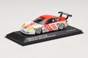 Porsche 911 996 GT3 Cup #37 Matos / Fitzgerald Rolex 24 at Daytona 2005 Minichamps 1:43 400056237 Fém – 2. kép a 4-ből