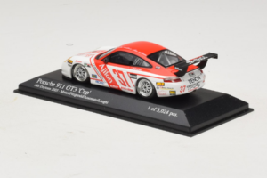 Porsche 911 996 GT3 Cup #37 Matos / Fitzgerald Rolex 24 at Daytona 2005 Minichamps 1:43 400056237 Fém – 3. kép a 4-ből
