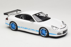 Porsche 911 996 GT3 RS Fehér Kék Csíkok Minichamps 1:18 155062021 Fém – 4. kép a 6-ből