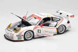 Porsche 911 996 GT3 RSR #83 P. Ehret / C. Ried / C. Menzel 24 Hours of Le Mans 2006 Minichamps 1:18 PORSCHE004 Fém – 2. kép a 8-ből
