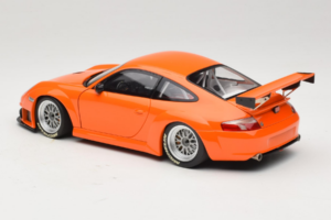 Porsche 911 996 GT3 RSR Narancssárga ALMS 2004 Minichamps 1:18 100046402 Fém – 7. kép a 8-ből