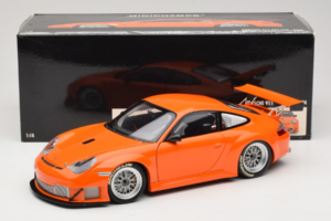 Porsche 911 996 GT3 RSR Narancssárga ALMS 2004 Minichamps 1:18 100046402 Fém – 8. kép a 8-ből