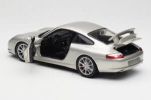 Porsche 911 996 GT3 Ezüst Hot Wheels 1:18 C2590 Fém – 5. kép a 8-ből