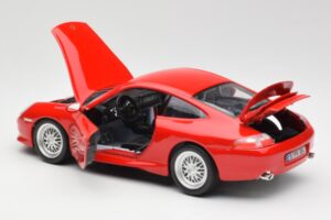 Porsche 911 996 GT3 Strasse Piros Bburago 1:18 30395 Fém – 5. kép a 8-ből