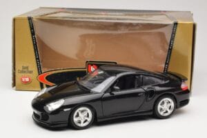 Porsche 911 996 Turbo Fekete Bburago 1:18 3367 Fém – 8. kép a 8-ből